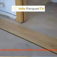 Tabla de madera sobre suelo de cemento, lista para nivelar suelo laminado o vinílico.