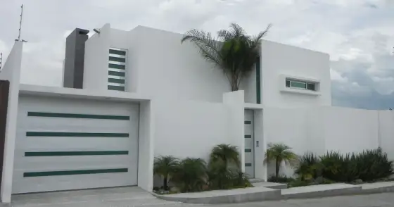 Cómo reconocer un estilo arquitectónico sin mirar solo la fachada